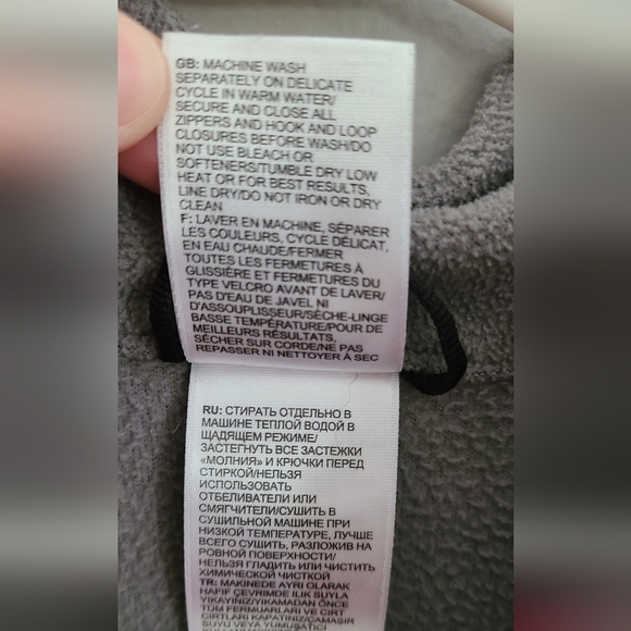 The North Face girls xl zipup‎ fleece gray and pink - Picture 5 of 10